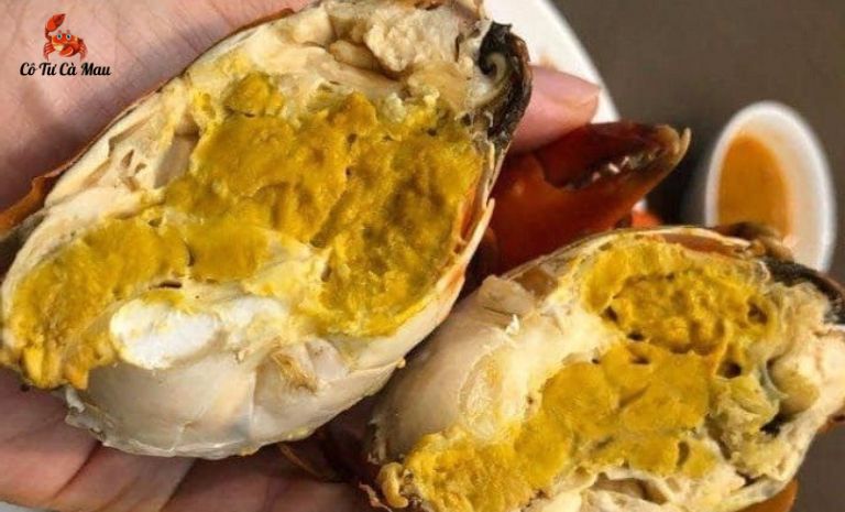 Để chọn cua tươi ngon cần chú ý kỹ yếm cua